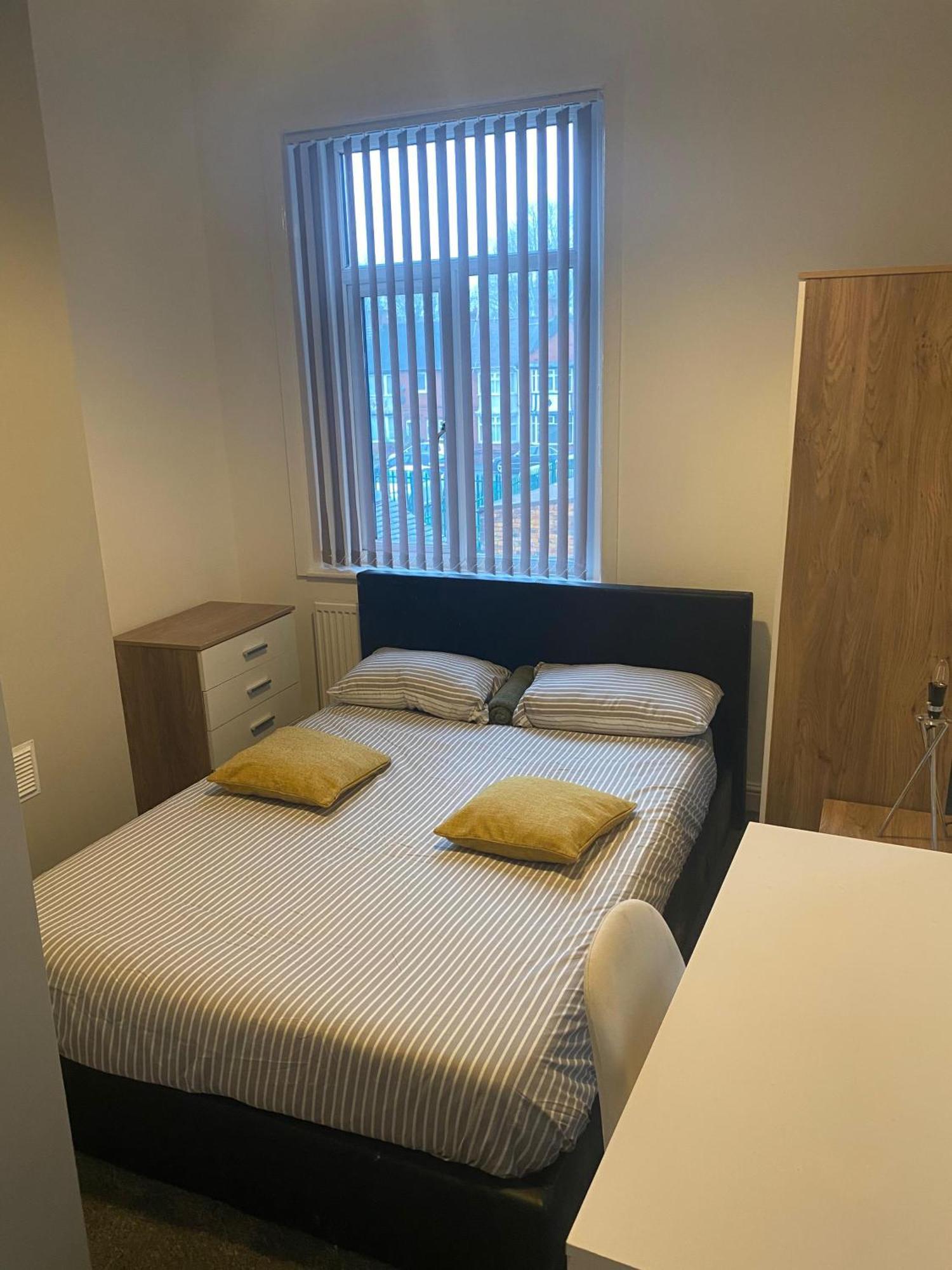 Stoke-on-Trent Happy Homes מראה חיצוני תמונה